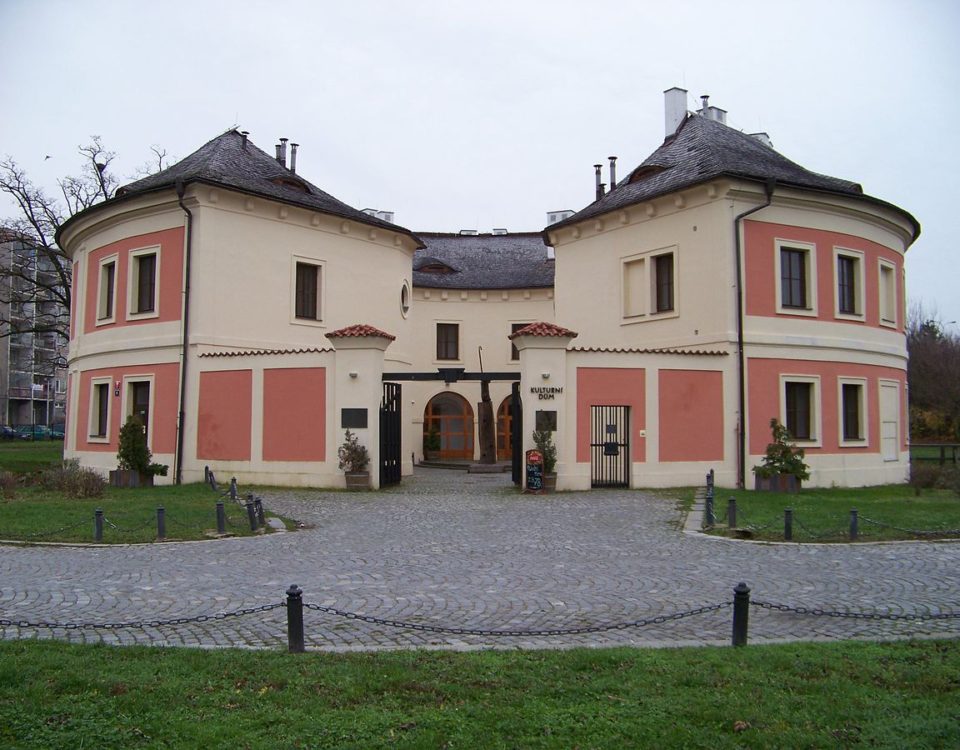 Chodov Fortress(Chodovská tvrz)