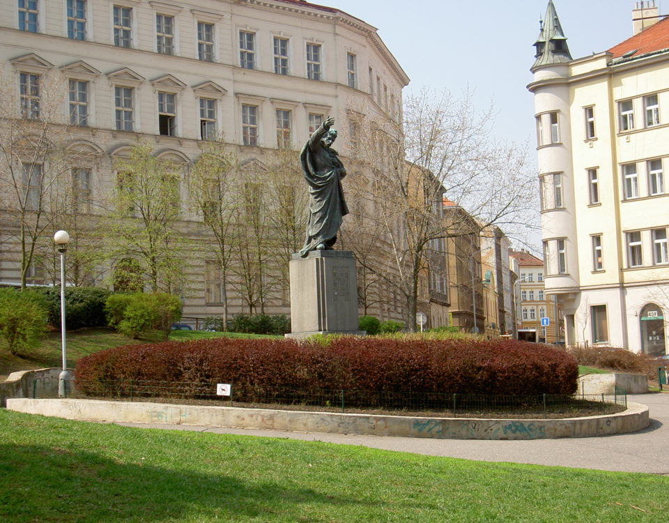 Havlíčkovo náměstí_Square