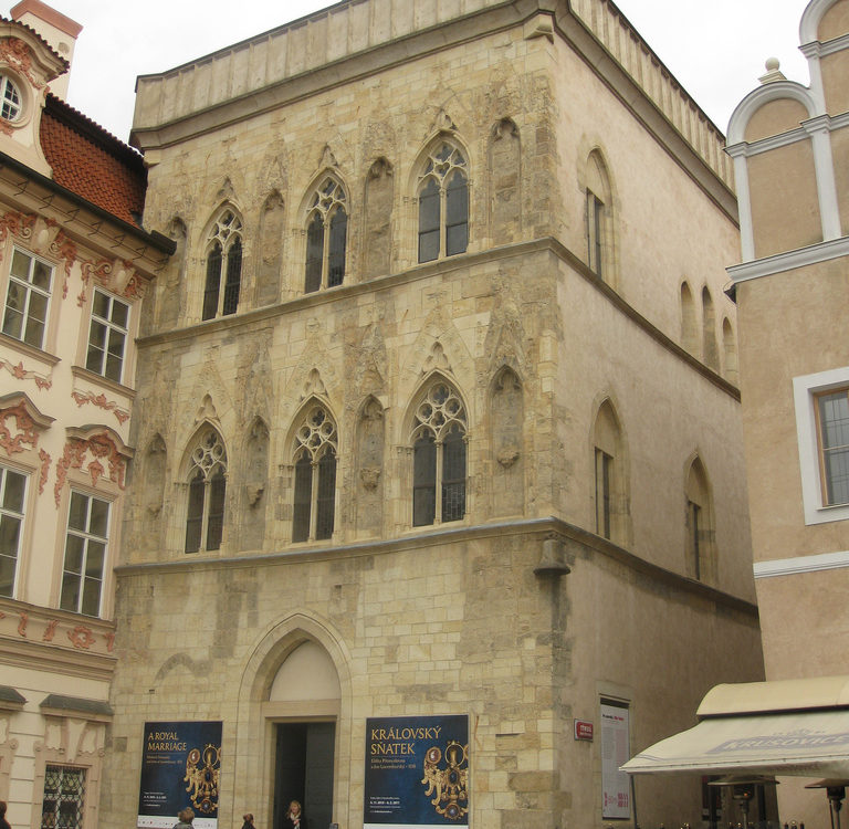 Prague City Gallery – House at the Stone Bell (Galerie hlavního města Prahy – Dům U Kamenného zvonu)