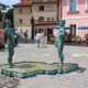 Statue Peeing Figures